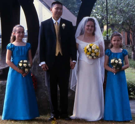 Newlyweds1-bridesmaids